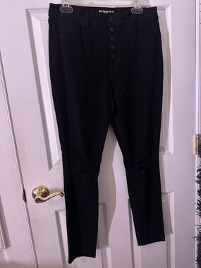 Rewash Black Men’s Button-Fly Jogger Pants